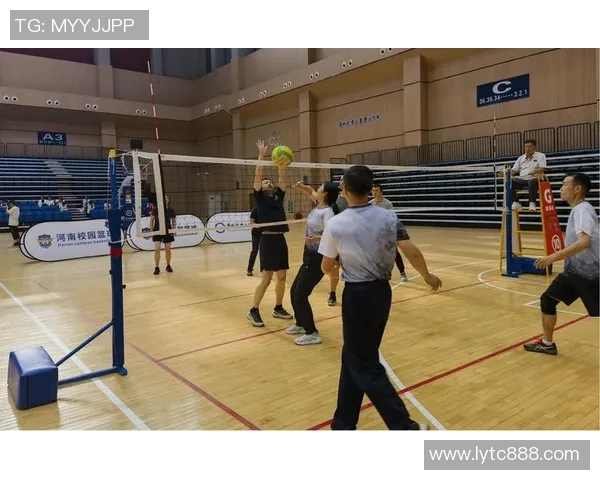 广州排球队的默契配合与战术探讨聚焦排球的团队精神与协作技巧 广州排球队的默契配合与战术探讨聚焦排球的团队精神与协作技巧